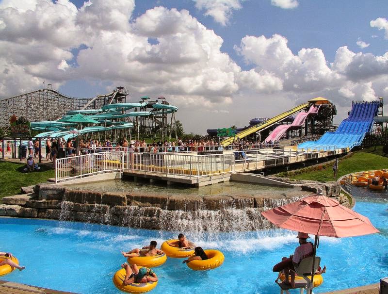 Splash Works Canada Amusement Park